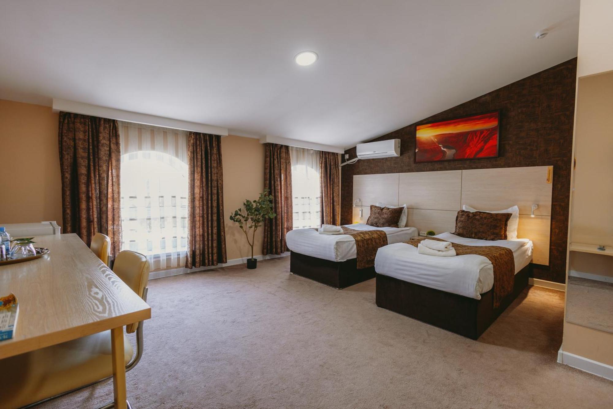 City Hotel Tasjkent Eksteriør billede